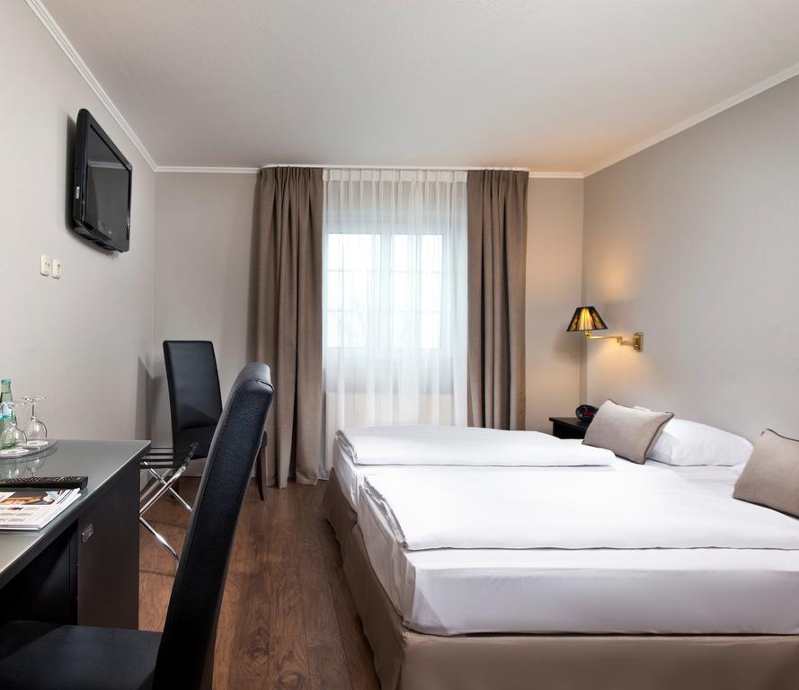 Hotel Munich North Neufahrn bei Freising Quarto foto